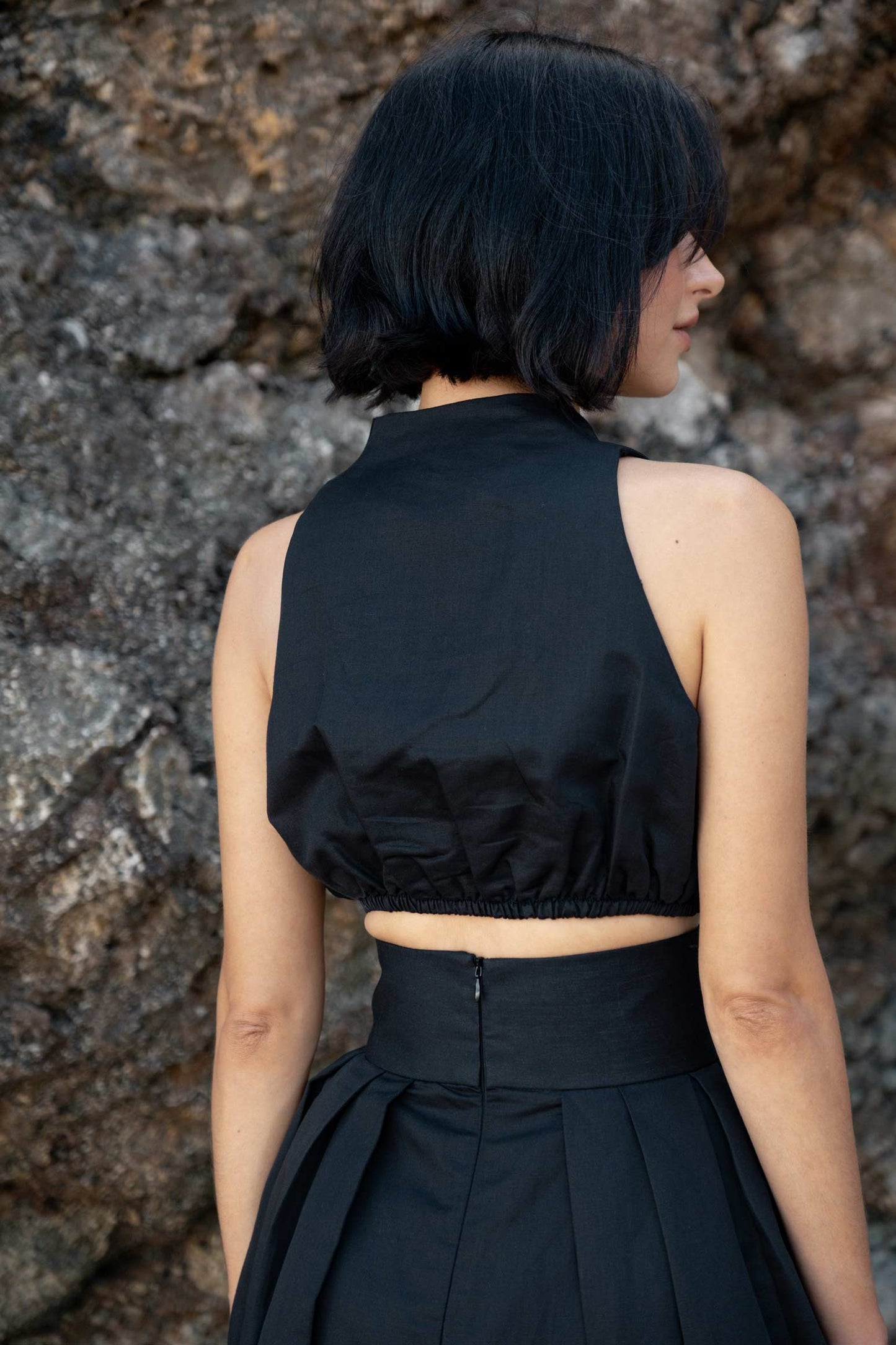 indira-top-black-tailored-crop-top-back.jpg